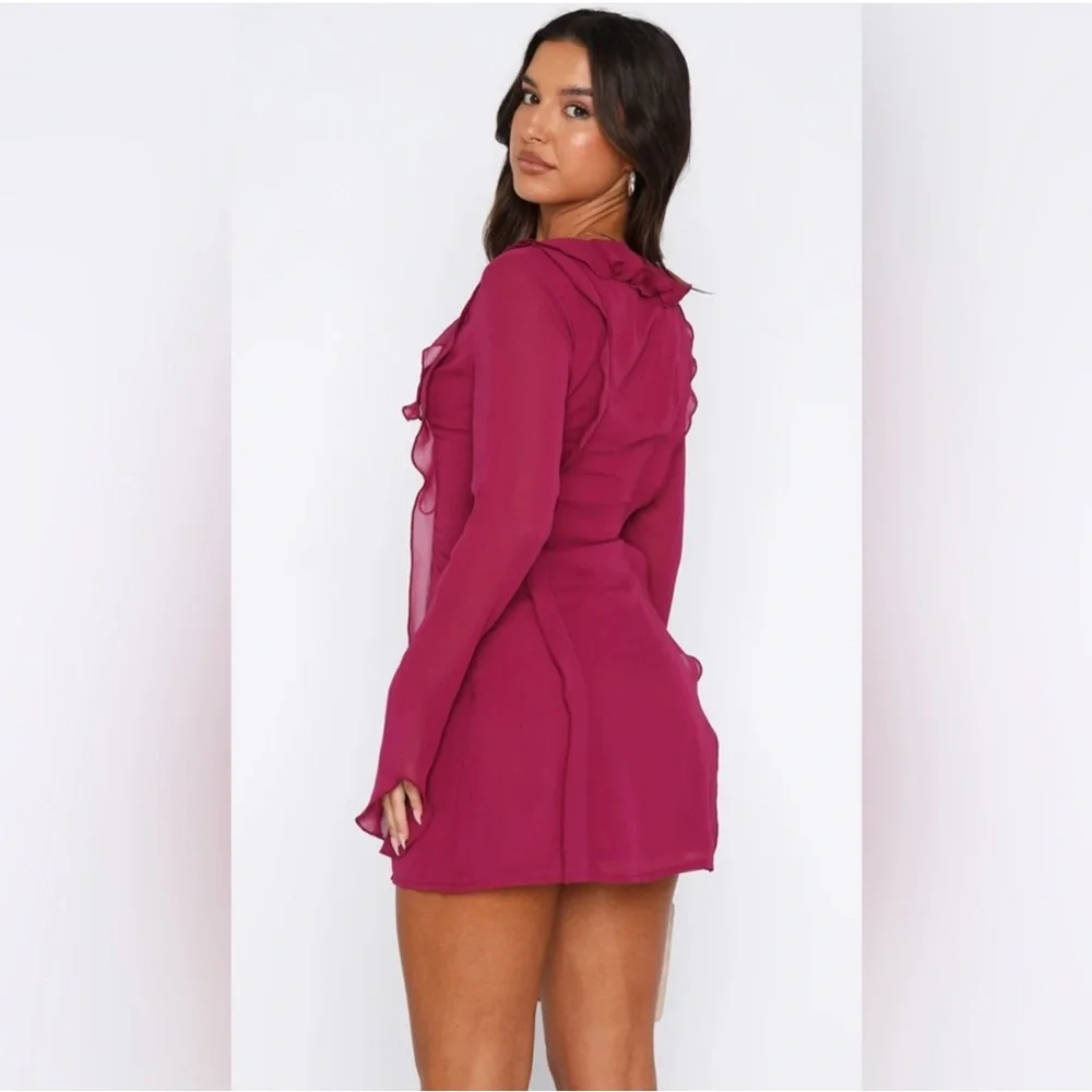 White Fox Boutique Falling To Pieces Dress in Berry – Size Small NWT - Picture 3 of 5